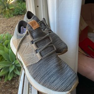 New balance men’s athletic shoes